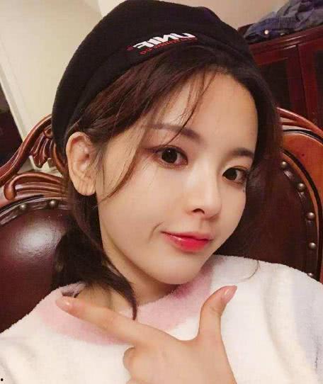 吃瓜娱乐圈杨超越,娱乐圈的“瓜中瓜”，从选秀新星到话题女王